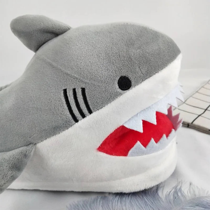 Chausson peluche requin