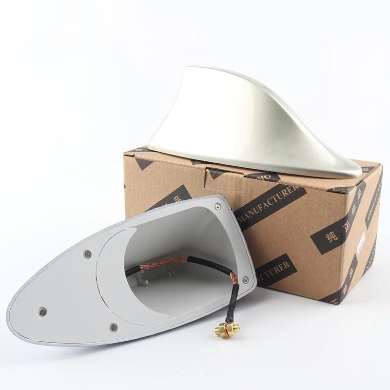 Antenne requin renault