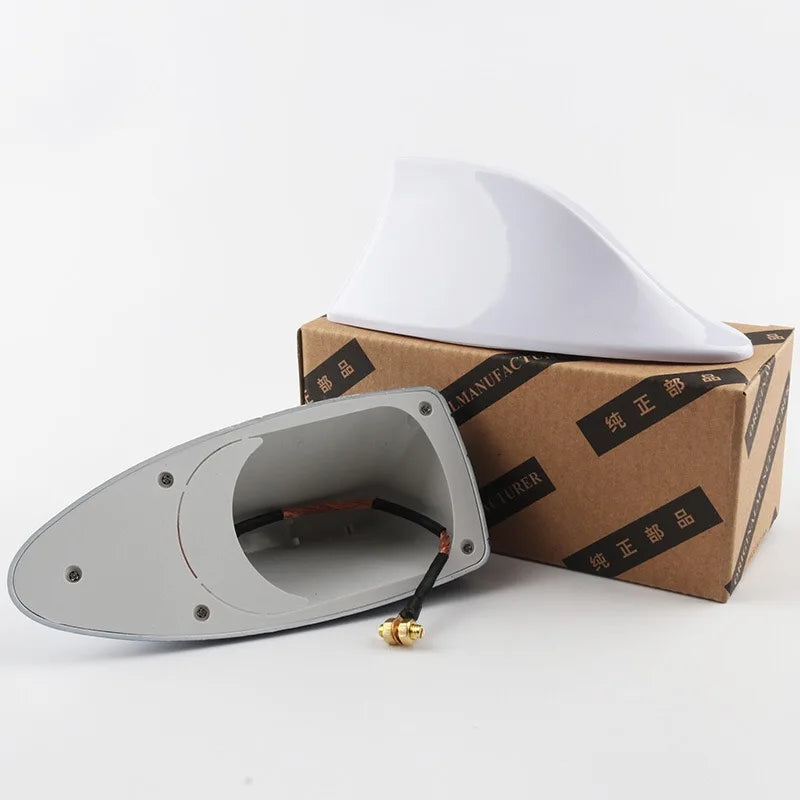 Antenne requin renault