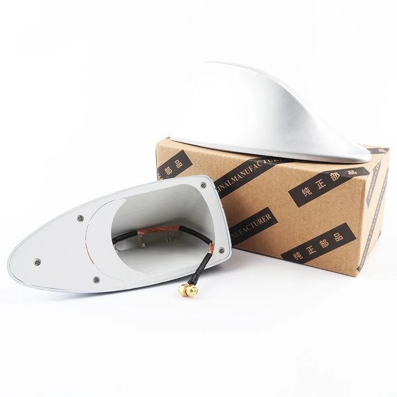 Antenne requin renault