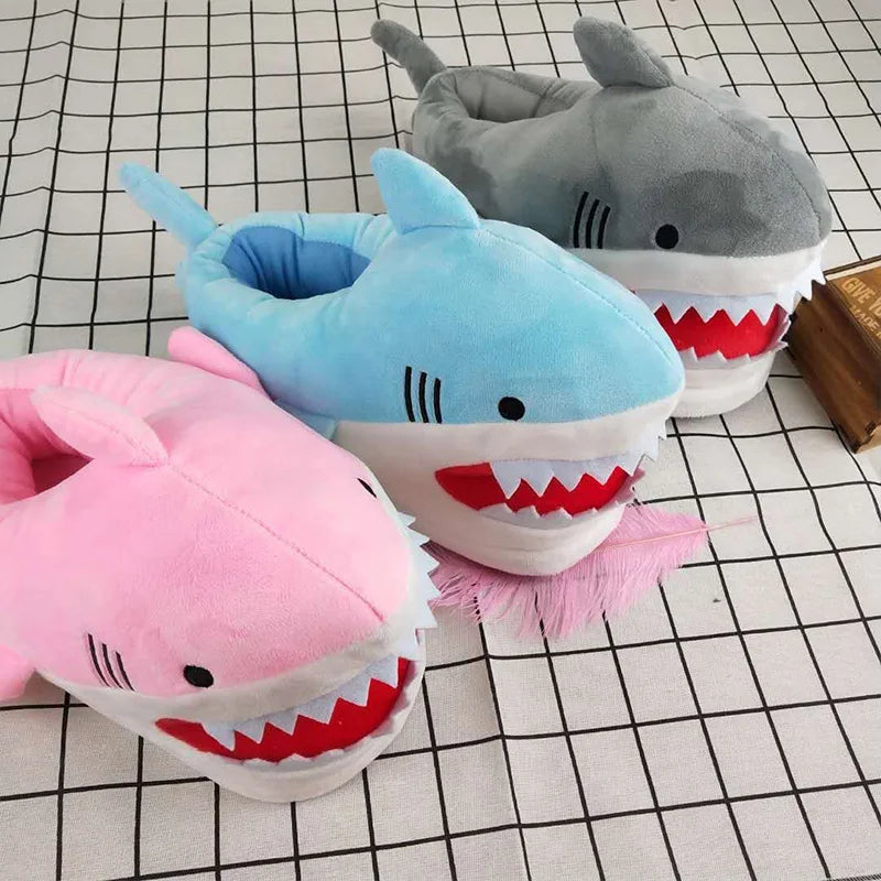 Chausson peluche requin