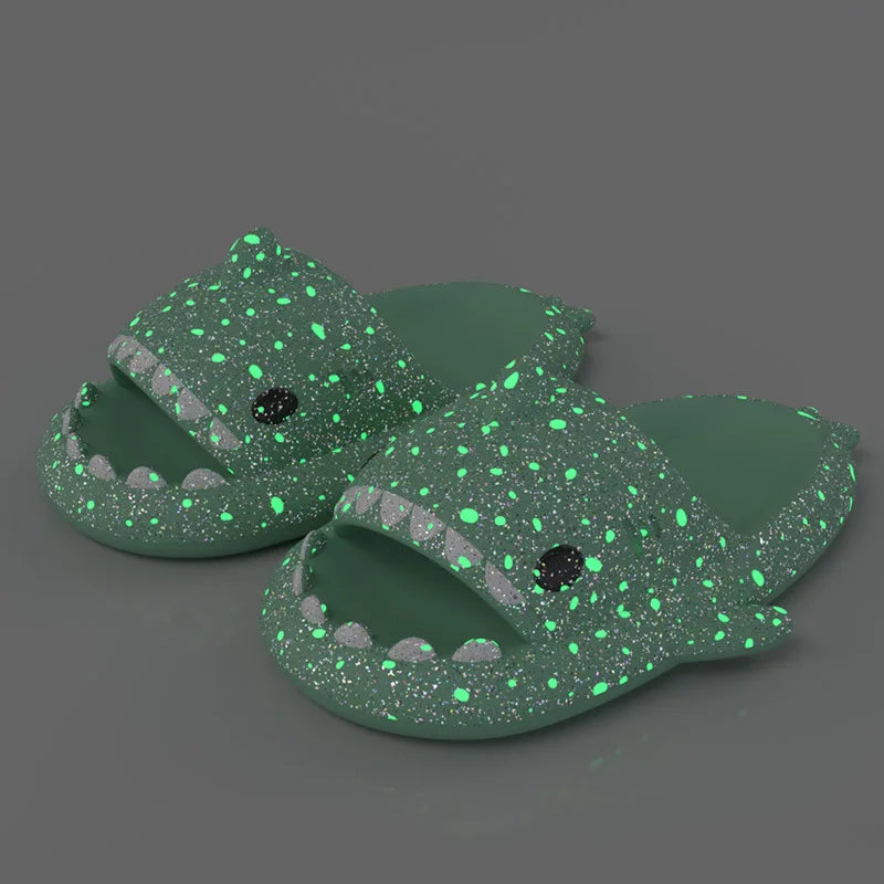 Claquettes requin lumineuses