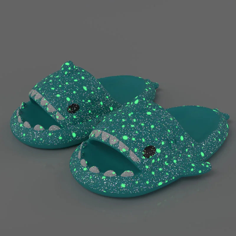 Claquettes requin lumineuses