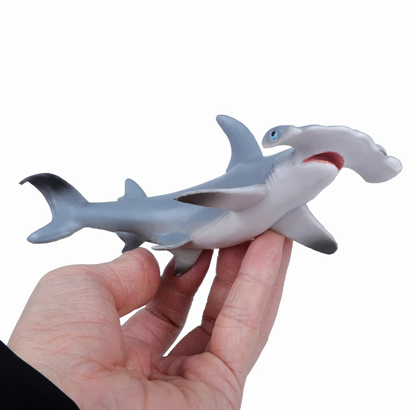 Figurine requin marteau
