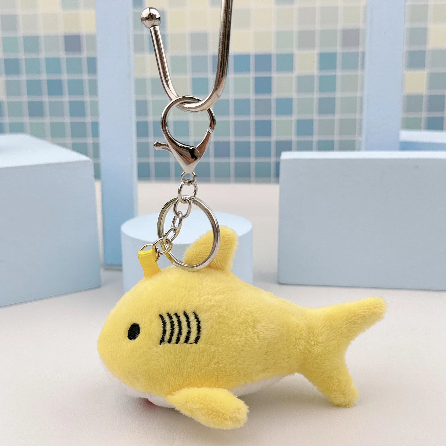 Porte-clés peluche requin
