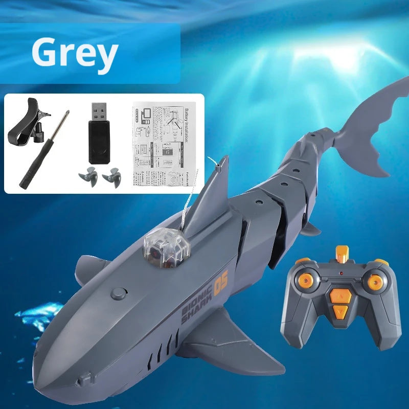 Requin télécommandé avec caméra — modèle rechargeable