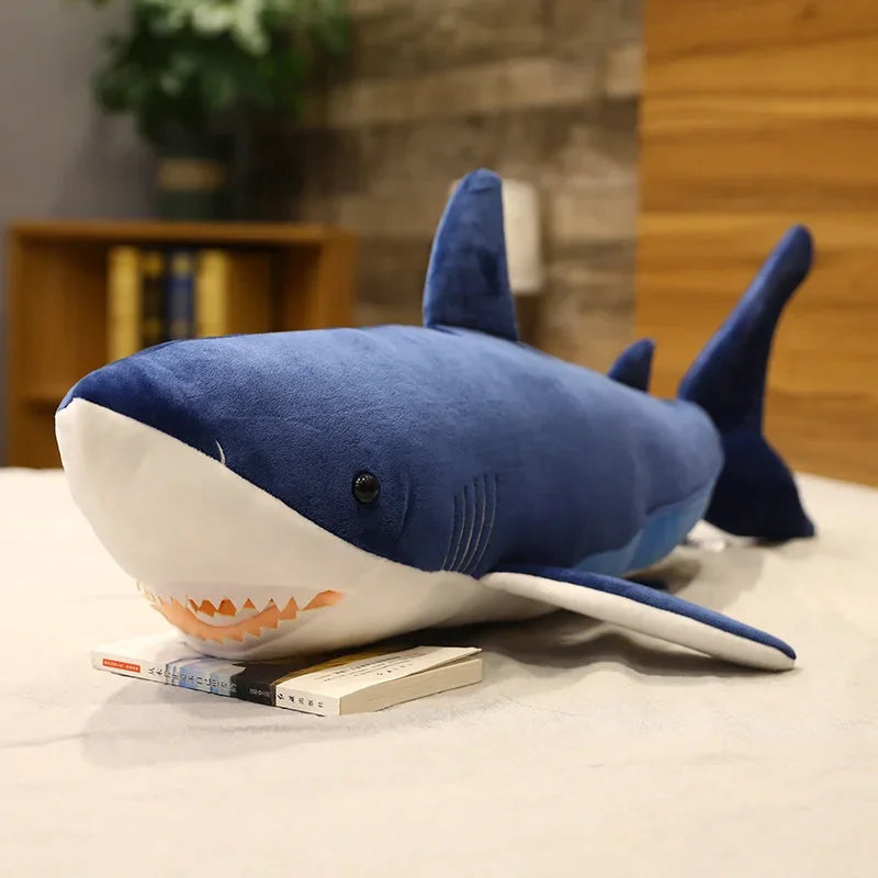 Peluche requin geante