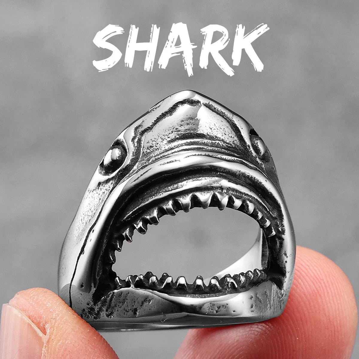 Bague tete de requin
