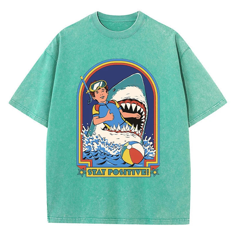 T shirt requin stay positive