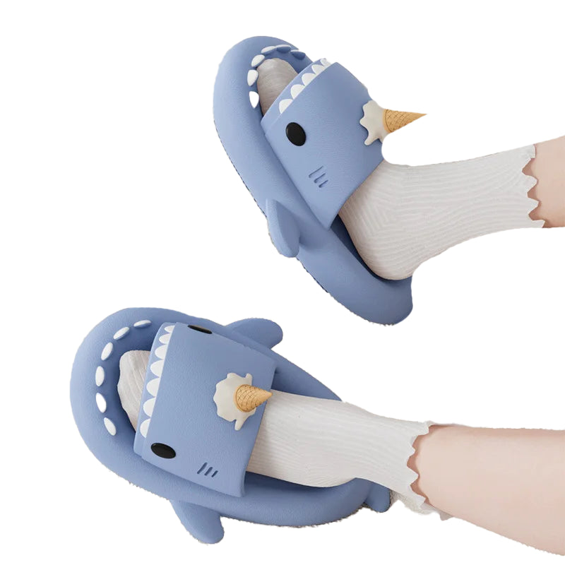 Claquettes requin licorne