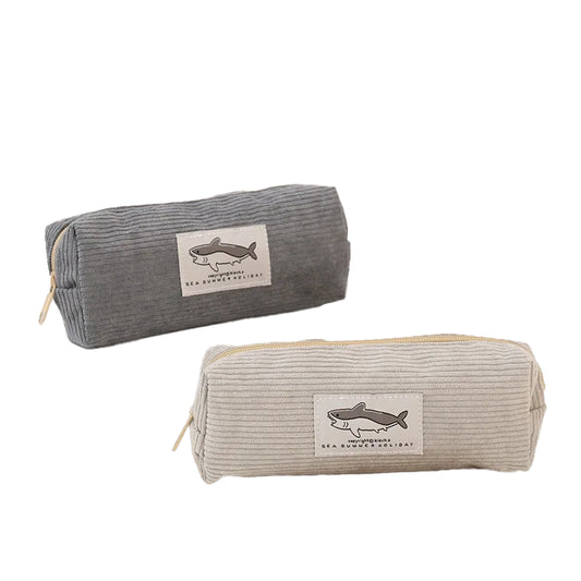 Trousse requin design