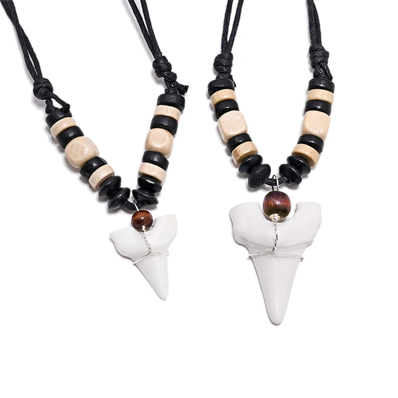 Collier pendentif dent de requin maori