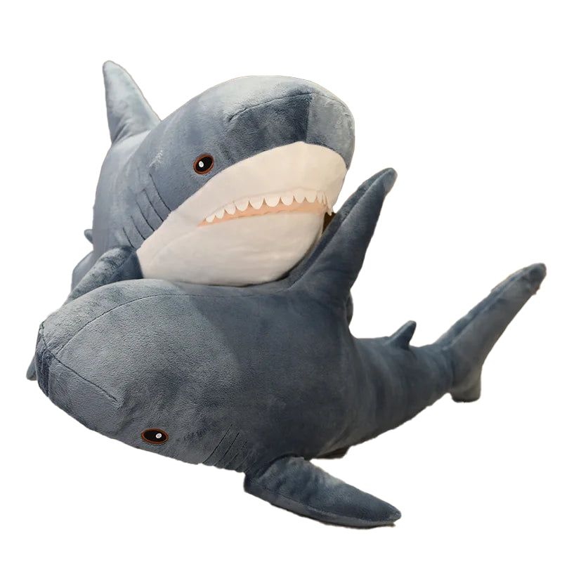 Peluche requin bleu