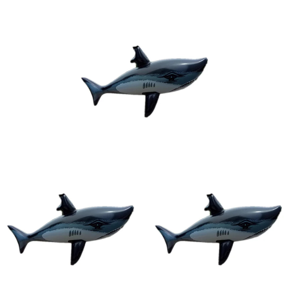 Requin gonflable noir