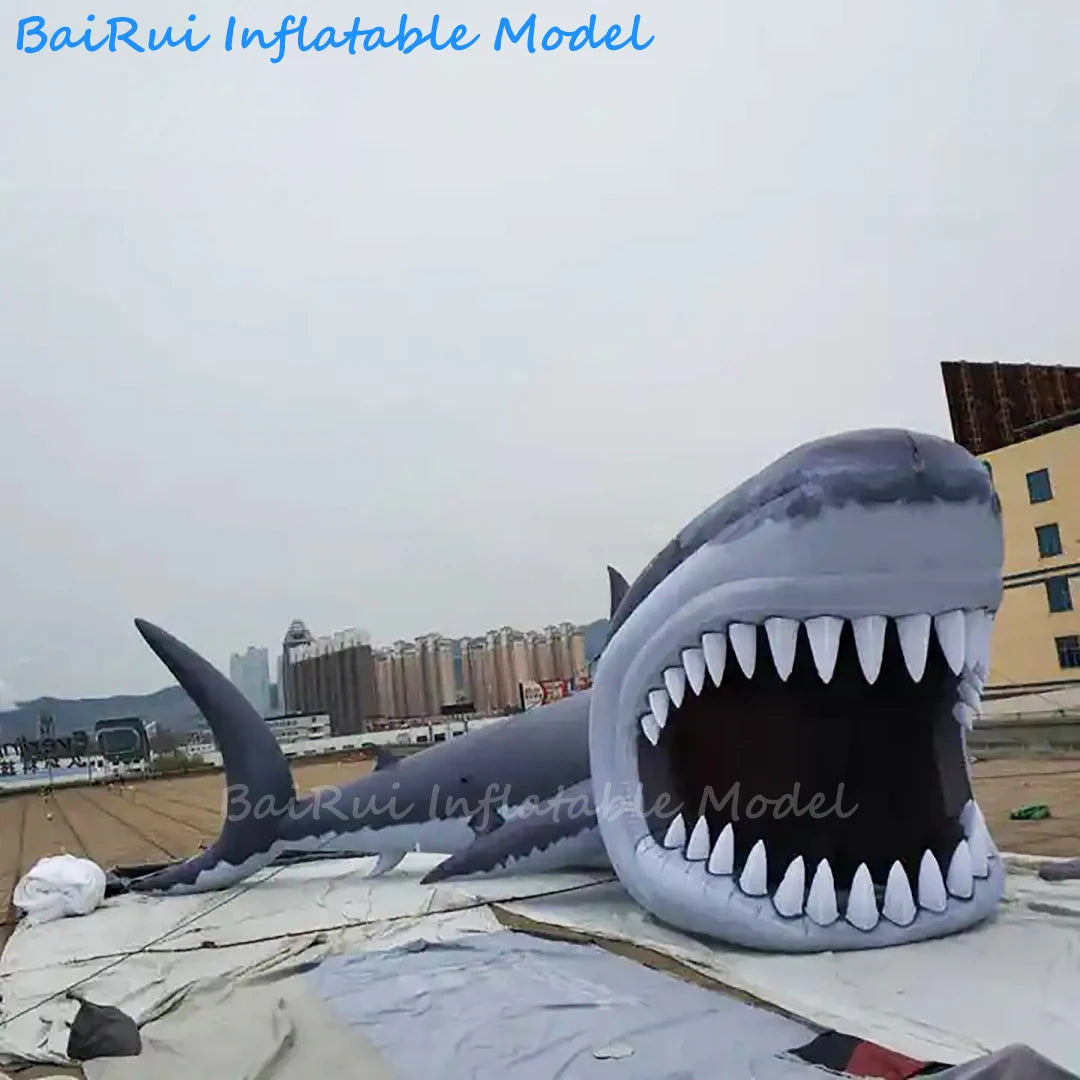 Geant requin mangeur d'homme