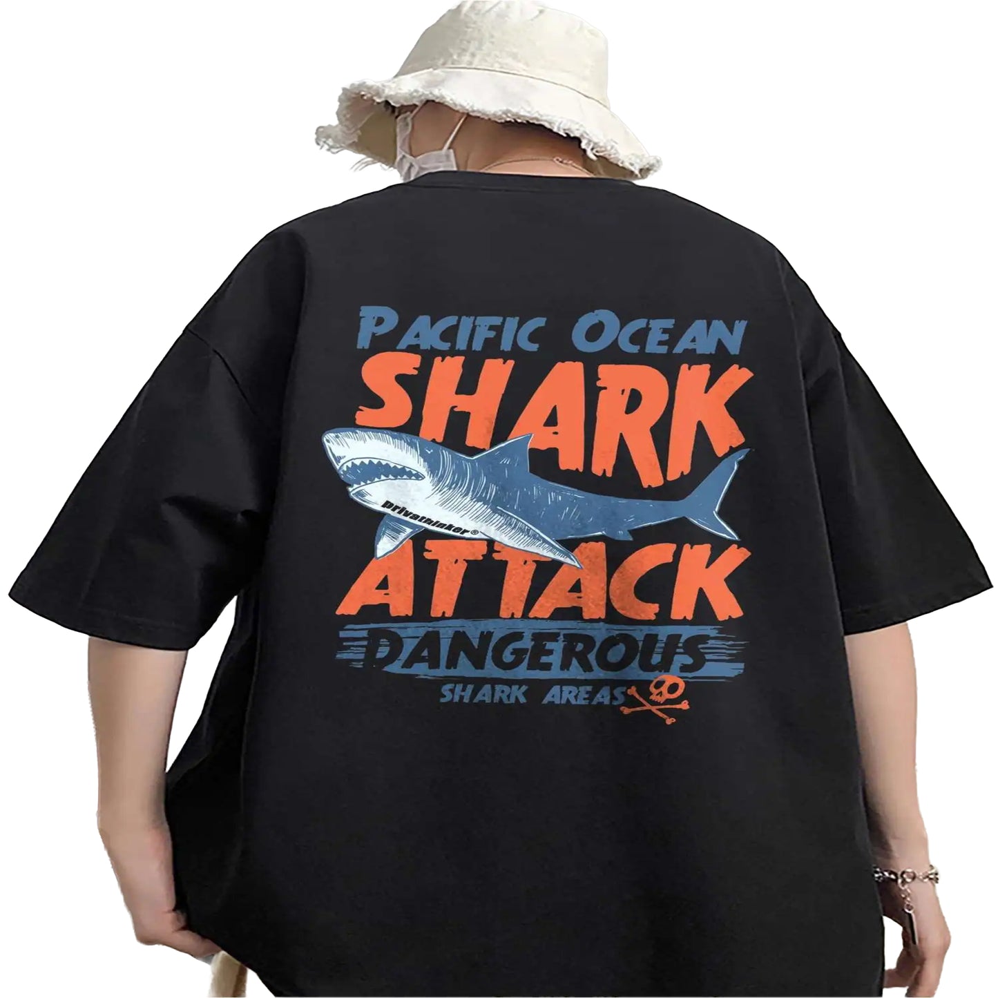 T shirt attaque de requin